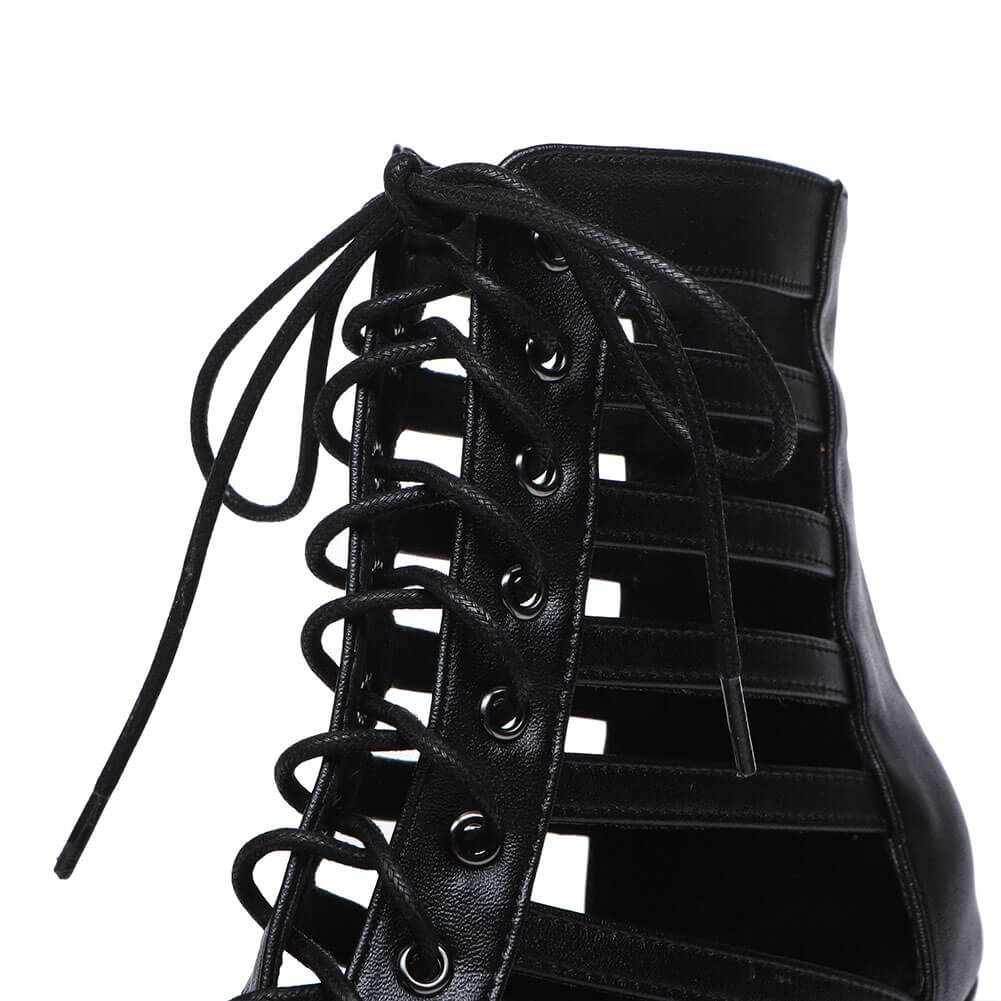 Stivaletti stringati in pelle nera