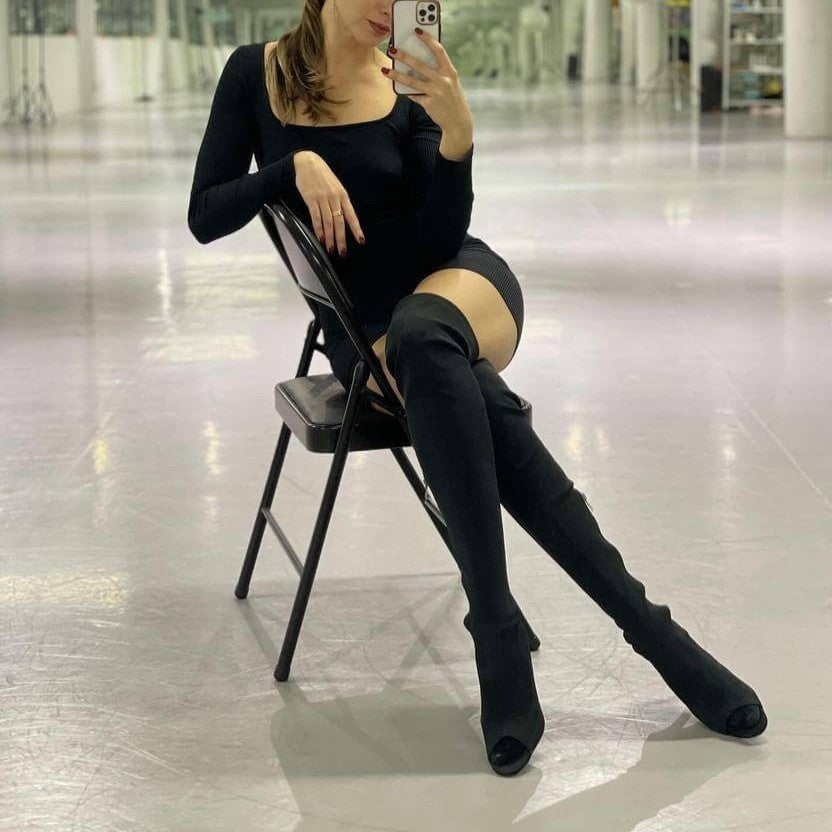 Stivali punta aperta da donna neri