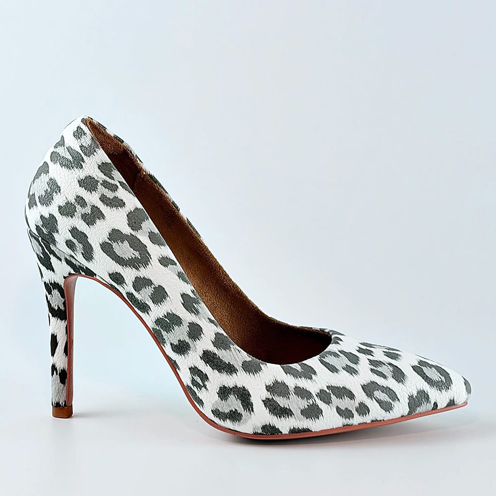 Grey Leopard Print Pumps