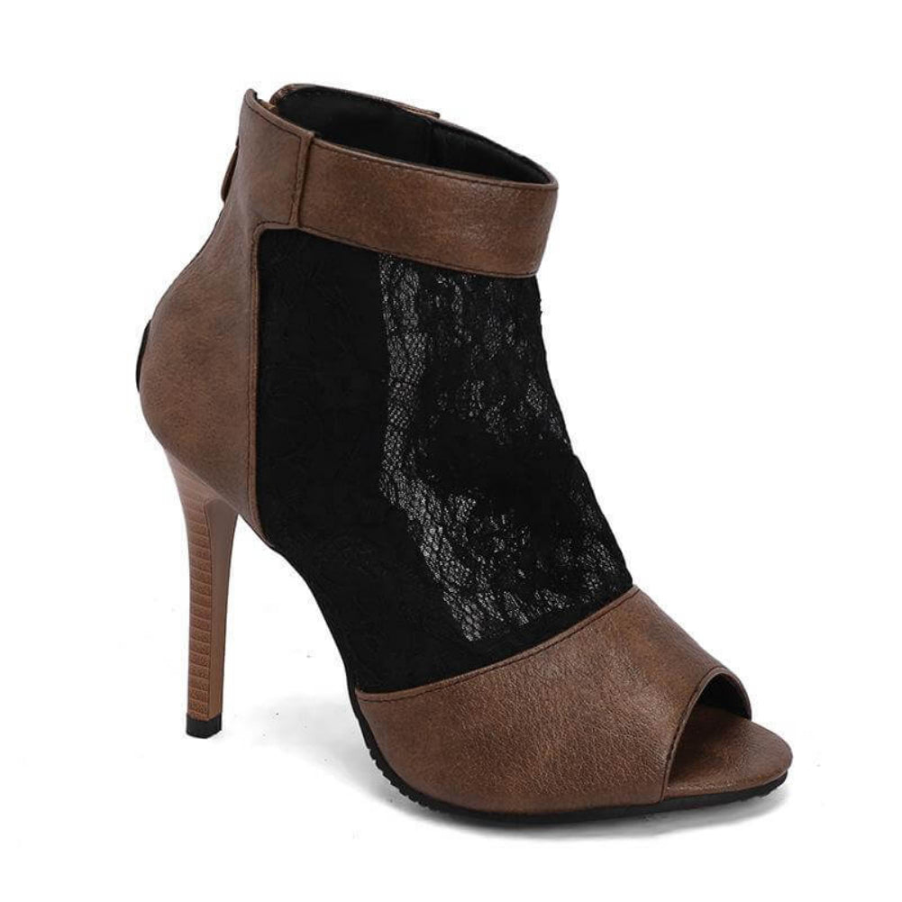 Stivali stiletto in pelle con pannelli in pizzo