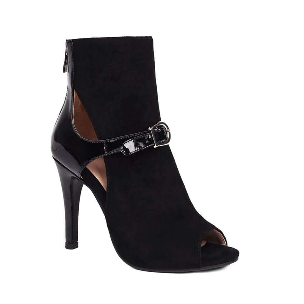 Stivali neri con tacco alto e fibbia semplice da donna